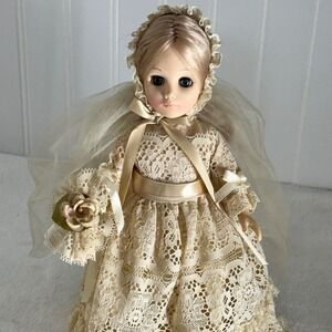 Effanbee Bride Doll 1975 11" Cream Lace Gown Vintage Excellent Sleep Eyes Bonnet